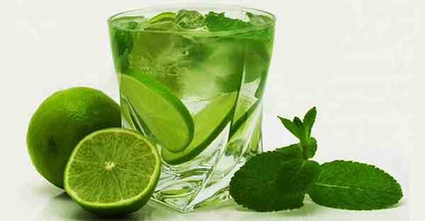 ব্রণ দূর করতে লেবুর রস